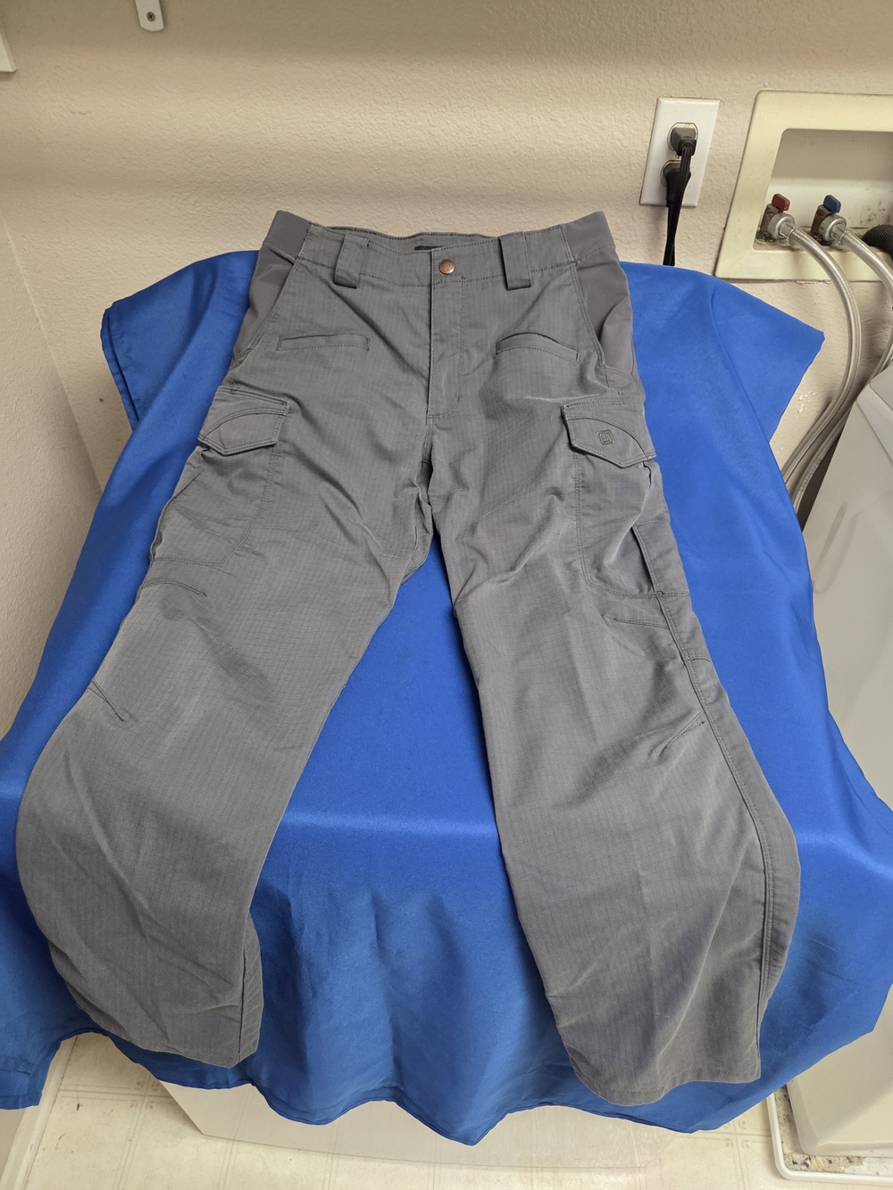 5.11 Stryke tactical Gray cargo pants Size 30X30